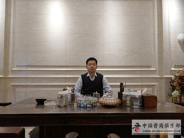 高阳光 太原市尖草坪佛山阳光建材经销部 董事长 600