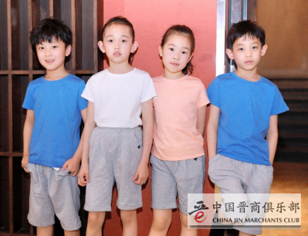 全棉时代X HI KID时装周丨以棉之名,造潮流之势