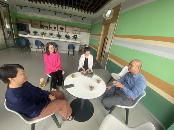 晋商俱乐部秘书处考察常务理事长单位聚义实业旗下达辰新材料