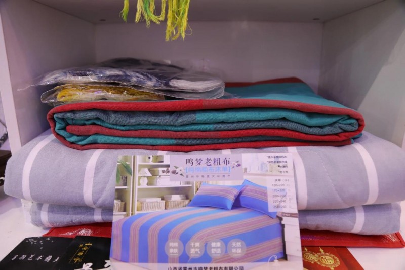 霍州文化产业亮相第十七届深圳文博会 郭丽华出席