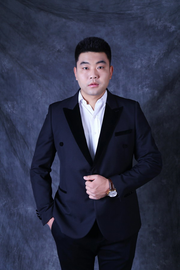 戴利宝 山西晋烁餐饮管理有限公司 董事长 