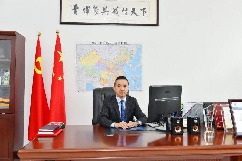 屈朝辉 重庆晋辉美耐皿制品有限公司 董事长