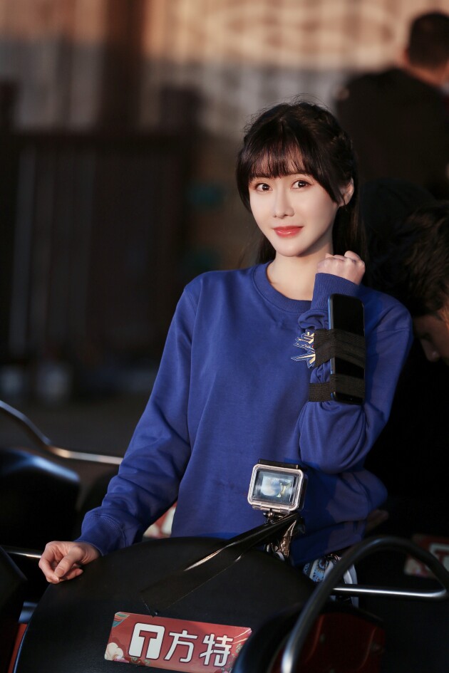 word_2408_5ce374de5c987372e54d2df187f9fb72