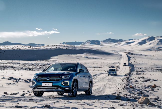 9、【产品力全面对比】前有奇骏后有途观L，全功能SUV探岳如何站稳脚跟？1250