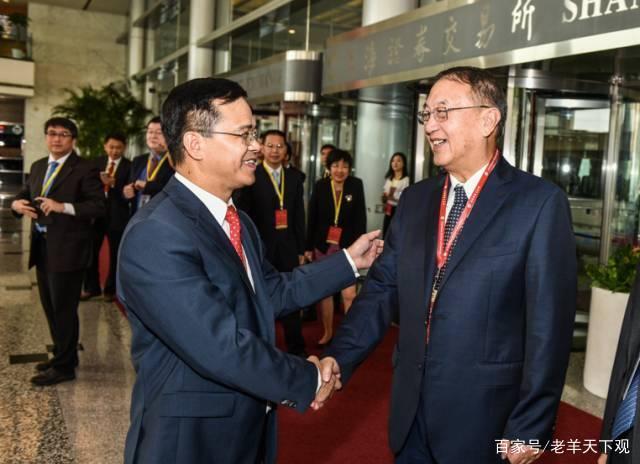 金域医学掌门人的发迹史和柳教父几乎如出一辙