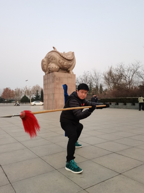 龙形鞭杆张燕军