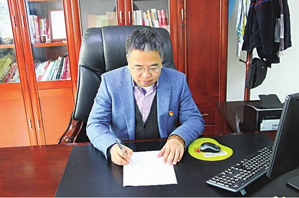 山西虹安科技董事长李新年