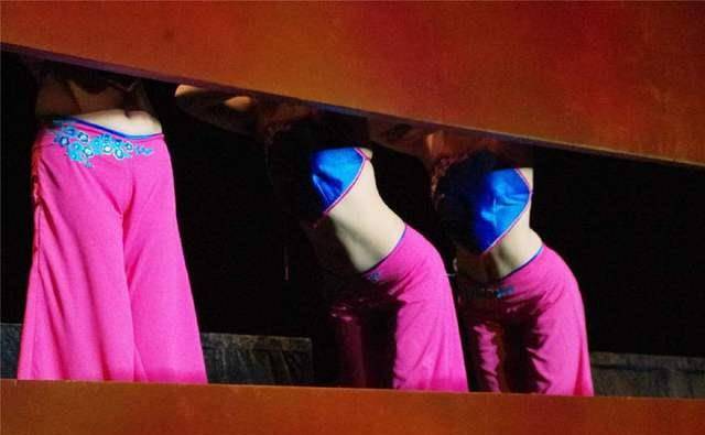 马庆云：逛窑子式选妻沾污晋商，《又见平遥》被爆无历史根据 