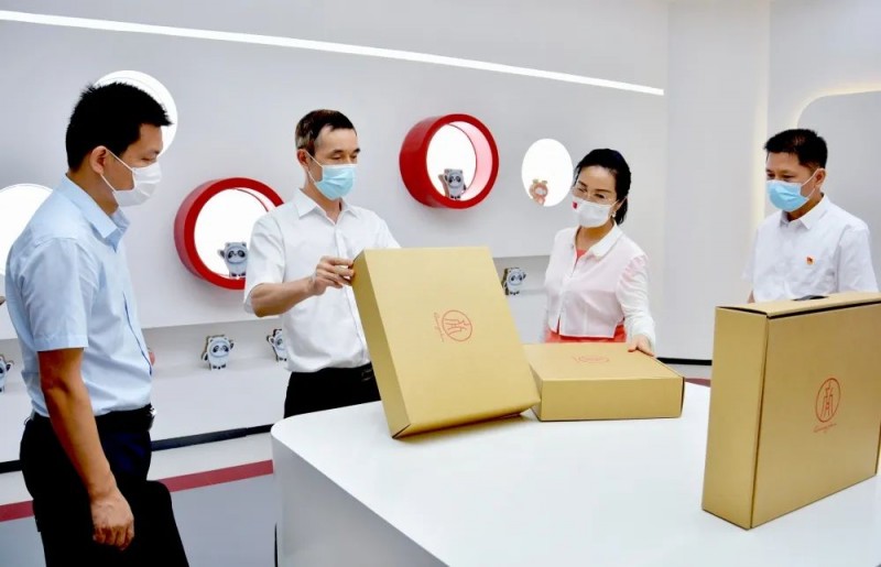 优秀晋商 | 清远市委统战部领导莅临广东世腾智慧科技调研指导