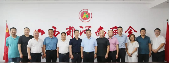 新疆国家级库车经济技术开发区管理委员会主任杨庆彪一行来访山西省河南商会