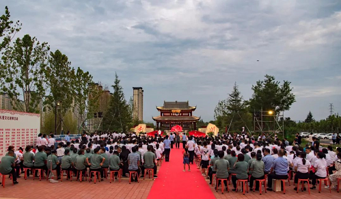 鼎鑫大家园举办大学新生红色教育暨&ldquo;文化谢师&rdquo;活动