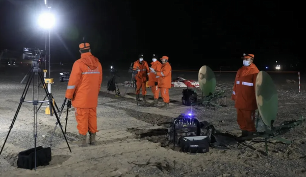 夜间零下15度，地磁异常区离轨，神舟十四号返回地球，为何要冒险