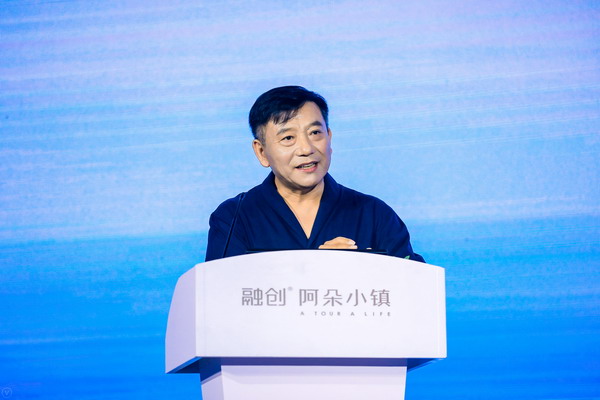 荆宏:跟随孙宏斌二十余年 现任融创执行董事、执行总裁兼北京区域总裁