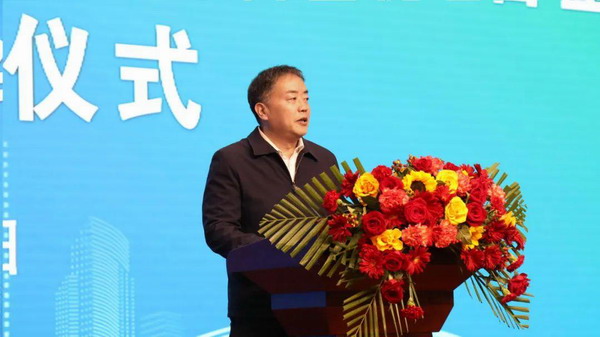 中北大学“先进炭基电极材料山西省重点实验室”落户鹏飞集团