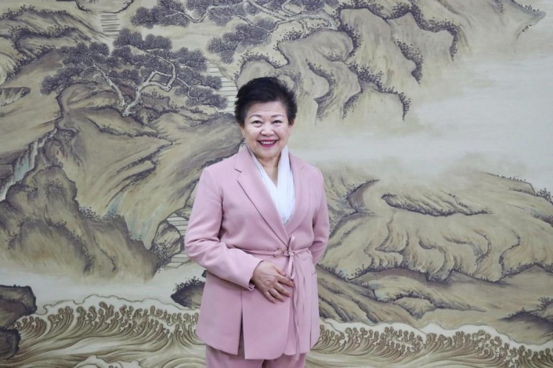 怡海集团董事局主席王琳达:心怀大爱 筑梦前行