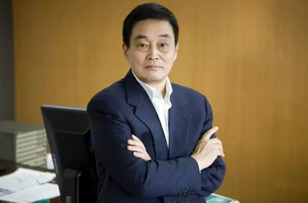 东方希望集团董事长夫人这么评价丈夫：真正追求事业的丈夫是值得妻子尊重的