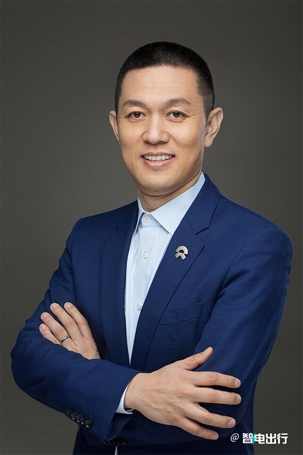 新能源车企内卷 | 蔚来确认：销量暴跌35.8% 仅为理想1/4，李斌：该找个班上了