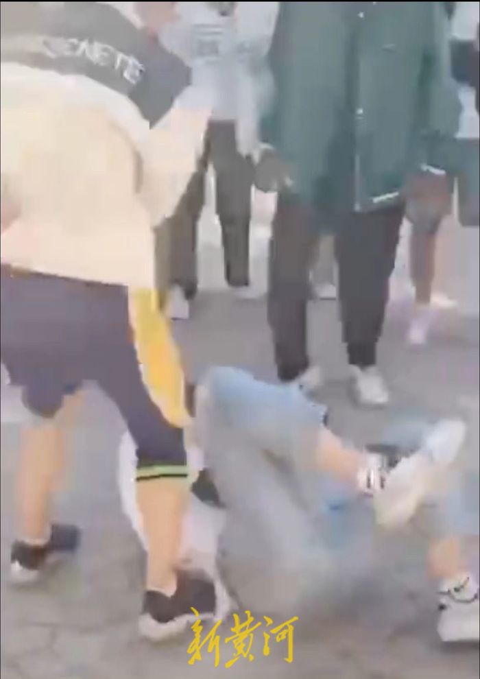 0f814ab215e943b68585f8ba0c0afad0_noop