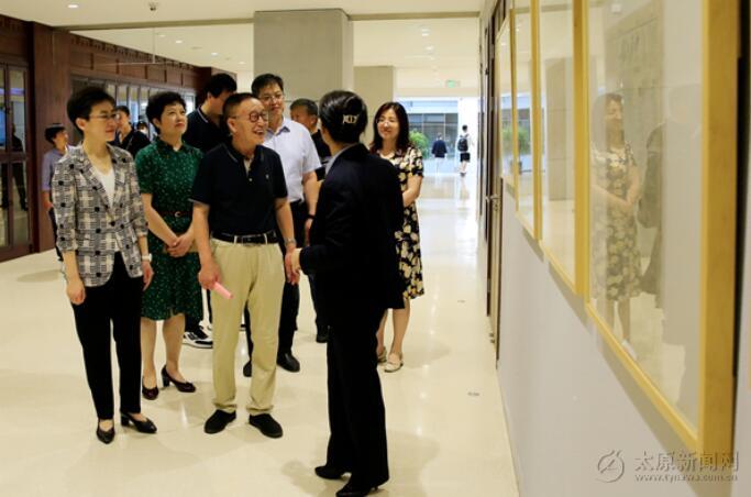 00300157353_55597385