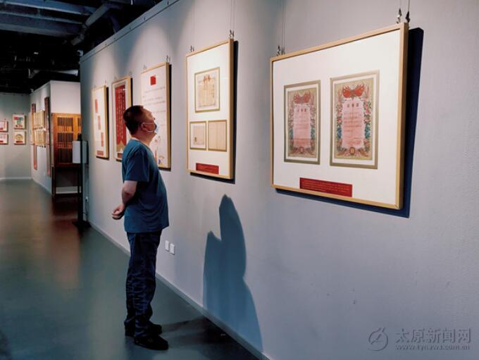 00300157360_d63d2af0