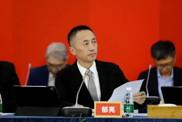 明年起，做好“贬值”准备？郁亮预测未来中国房地产走向或是对的