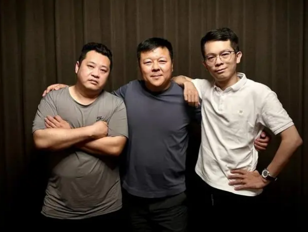 不靠融资,三个台球爱好者开了2180家自助台球房