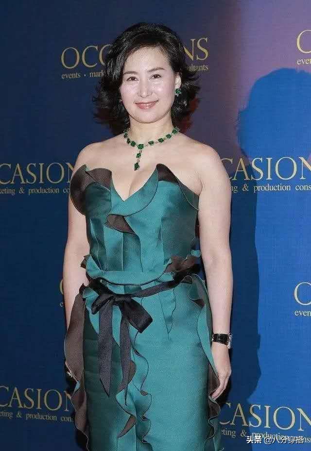 "赌王"之女何超琼拟进南航董事会