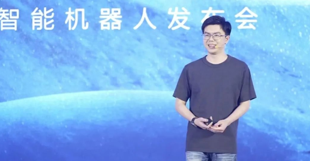 93年天才少年稚晖君出走华为半年后，造出人形机器人，售价20万