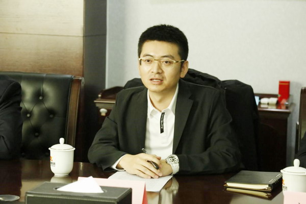 永鑫集团总裁梁洪荣获“山西第一届慈善奖”爱心捐赠个人荣誉