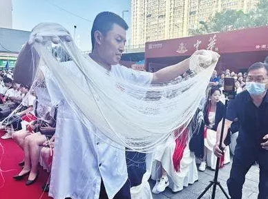 家门口的美食盛宴来啦！首届太原大都会国际美食节启幕