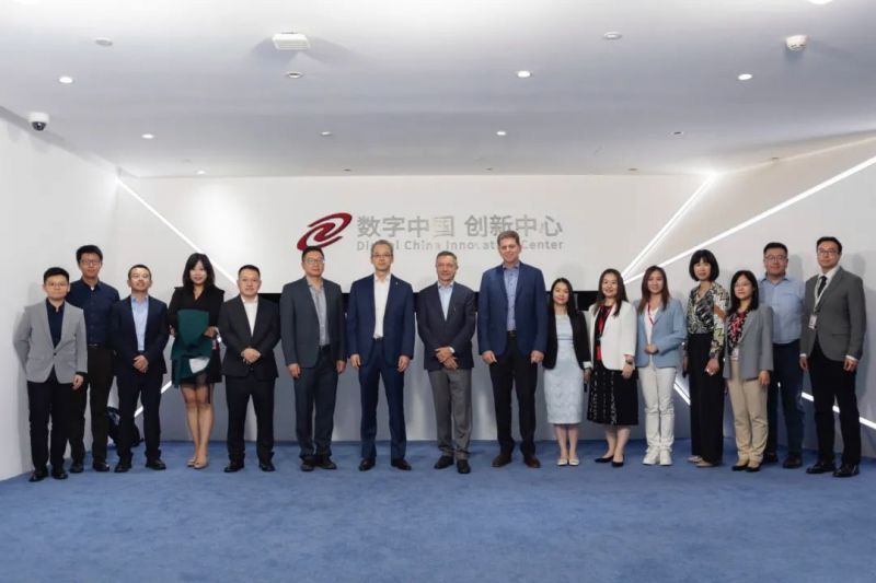 ff353a80-7134-4de0-a54f-b493fa8abbc4