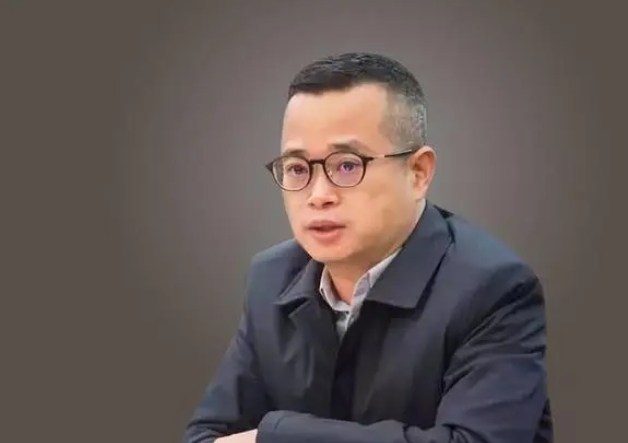 3年连亏80亿，关店400家！昔日超市“巨无霸”永辉超市张轩松被消费者狠狠上了一课