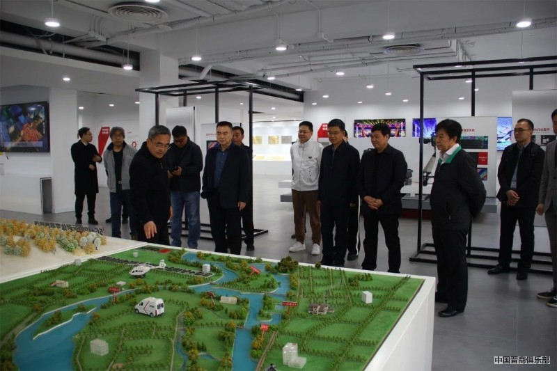 山西运城市委常委、河津市委书记李晓武等领导一行走访星光考察调研