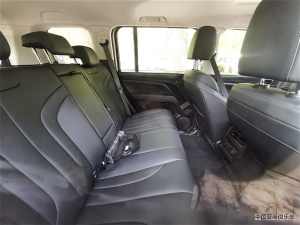 Se2003e39-3934-4c3e-b328-391faf0d9c58