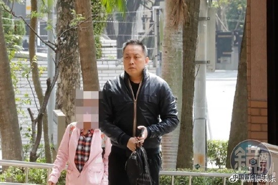 915f99db-744c-40e5-9fd7-6843ca841e2b