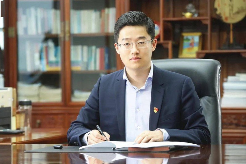 江苏张家港“85后黑马”永刚集团总裁吴毅:海归硕士,手握中企500强,年入1009亿