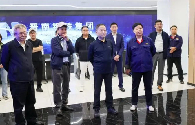 中国宝武原陈德荣任母校北科大教授