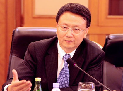 全国政协常委贾庆国：要尽快解决外国学生在华学习和生活的实际问题