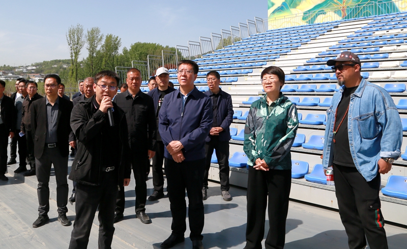 阳城县四大班子领导集体观摩百里沁河生态经济带先行区和皇城相府景区品质提升工程建设情况