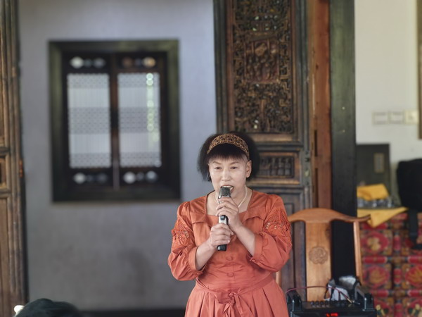 临汾贺家庄“致富能人”张国鸿