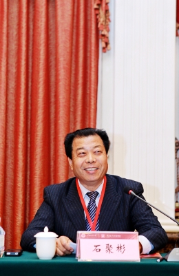 服务企业、高校发展，探索校企合作——记中国政法大学第一届董事会第三次会议