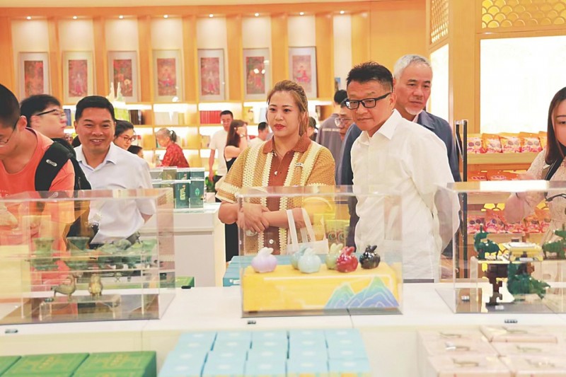 15位台湾文创设计领域的专家学者纷纷表示—— 一定把“山西好风光”带回家