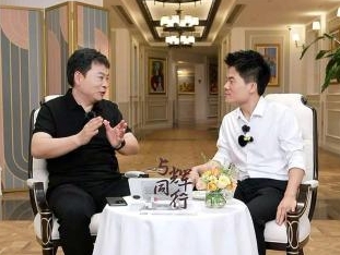 余承东:我是一个非常沉默的人 但干了这个工作必须得讲