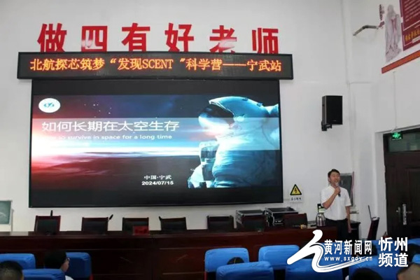 13263642_7e9fd834-2f62-4f19-8d2e-440cfc2d43db