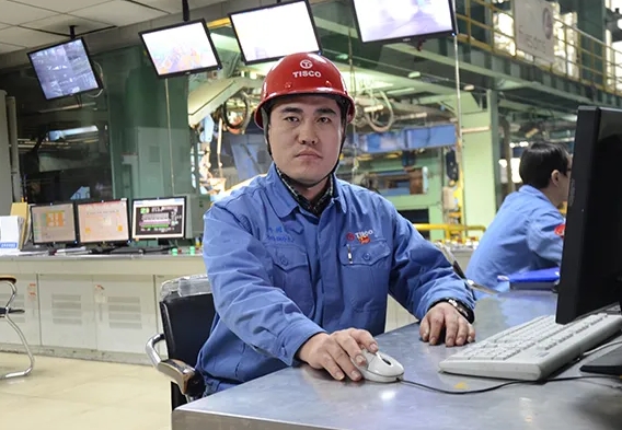 中国宝武太钢集团冷轧厂冷连轧作业区班长牛国栋