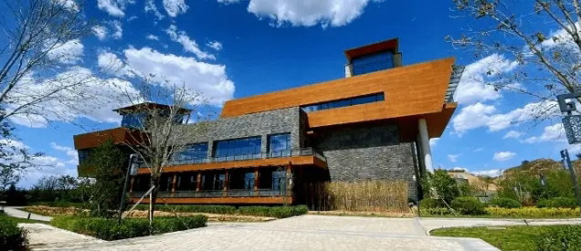 山西多位煤焦大佬掘金酿酒行业!比邻怡园酒庄,燕发旺的如燕酒庄低调的可怕……