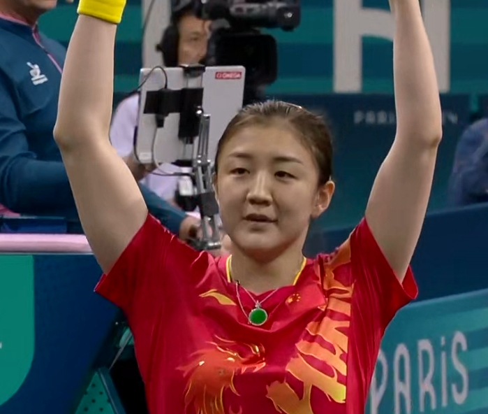 陈梦和黄晓明是什么关系 两人奶奶是亲姐妹