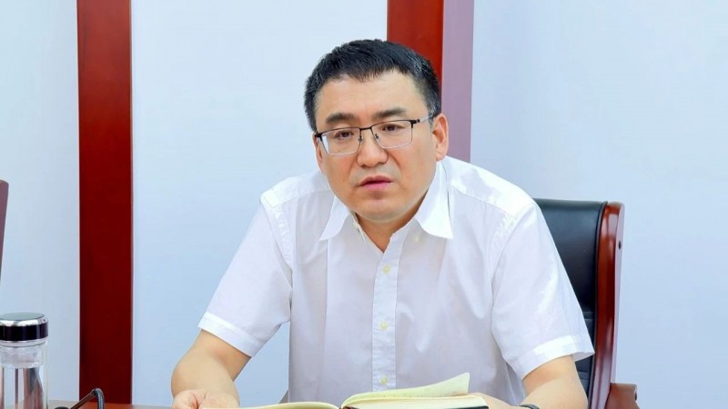 山西左权县委书记石勇与中农信投(上海)供应链公司副总经理张亦军一行举行工作会谈