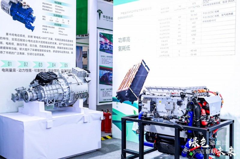 鹏飞在氢能领域的突破性成果——氢能电堆与高压气态储氢瓶技术