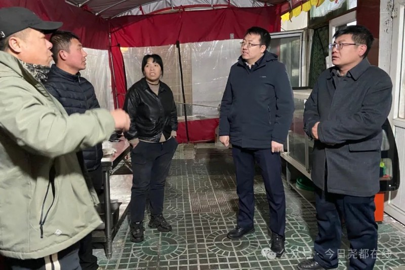 临汾市尧都区和襄汾县联合开展 打击非法违法采矿边界执法检查